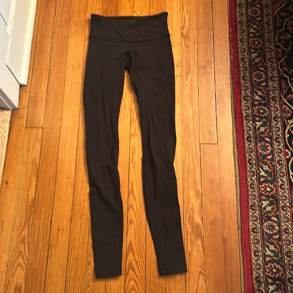 Lululemon black leggings, size 2, VGUC, smoke free, pet free home